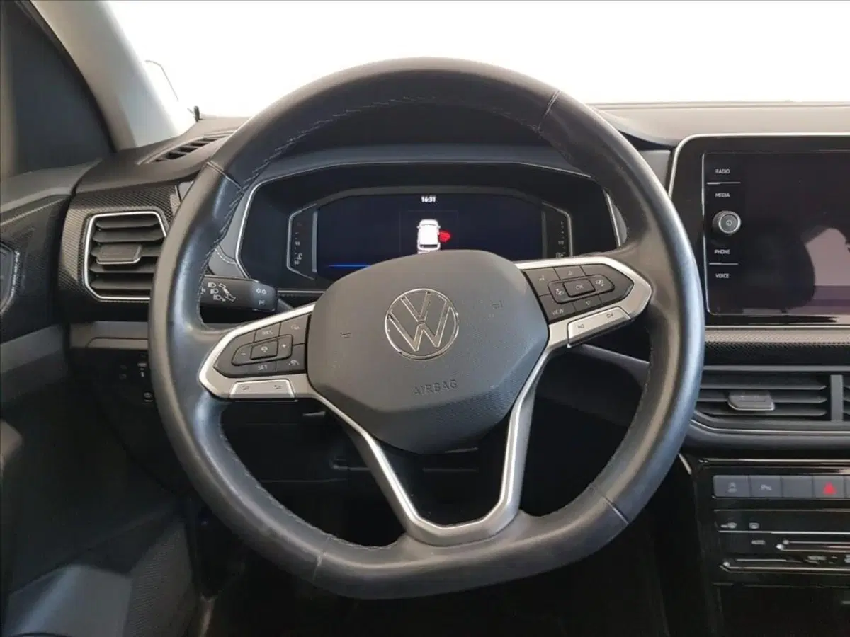 Volkswagen T-Cross usata a Lucca (14)