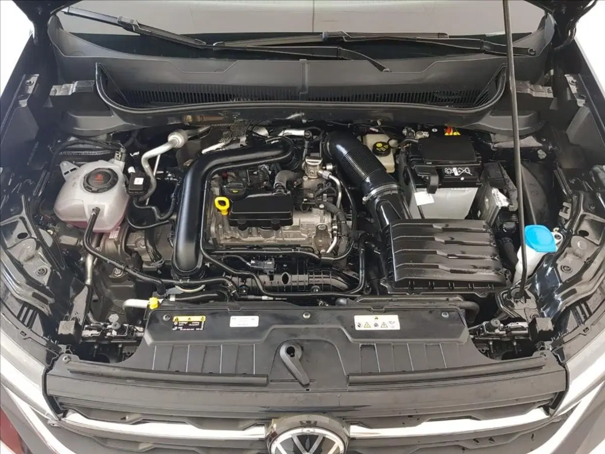 Volkswagen T-Cross usata a Lucca (17)