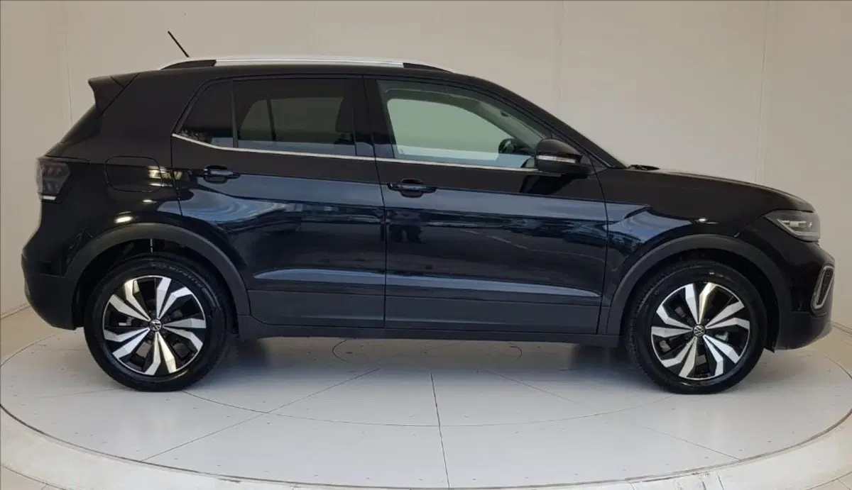 Volkswagen T-Cross usata a Lucca (7)