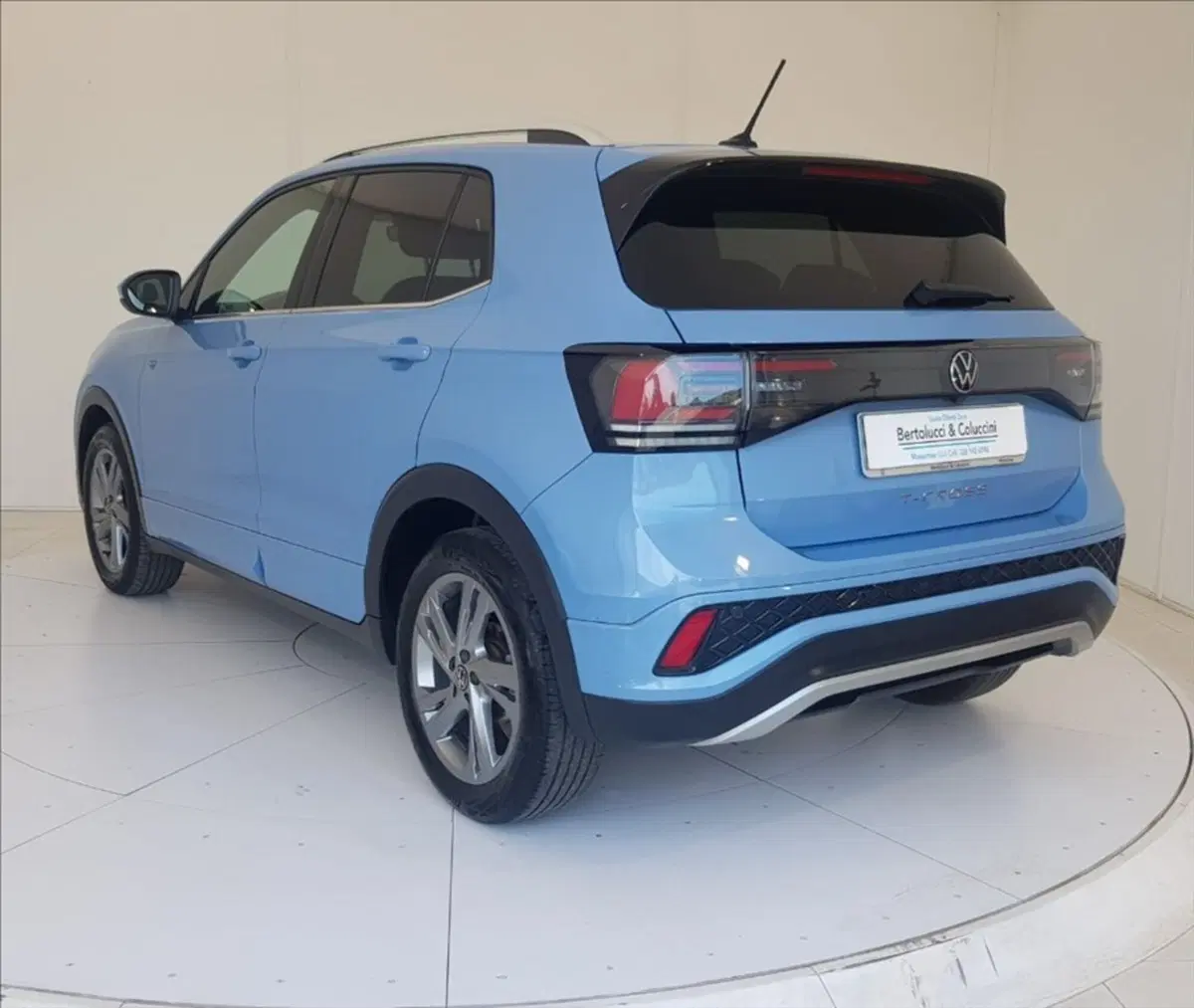 Volkswagen T-Cross usata a Lucca (4)