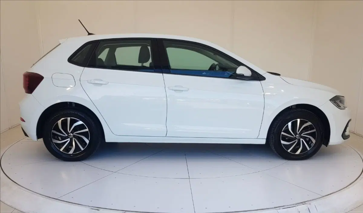 Volkswagen Polo usata a Lucca (7)