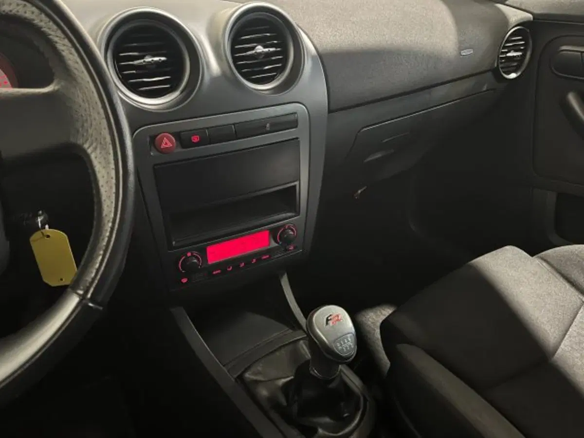 SEAT Ibiza usata a Treviso (7)