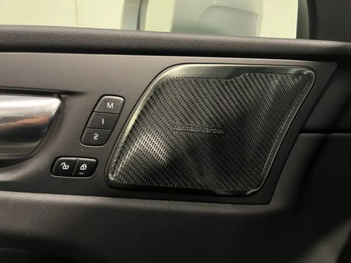 Volvo XC60 usata a Treviso (10)
