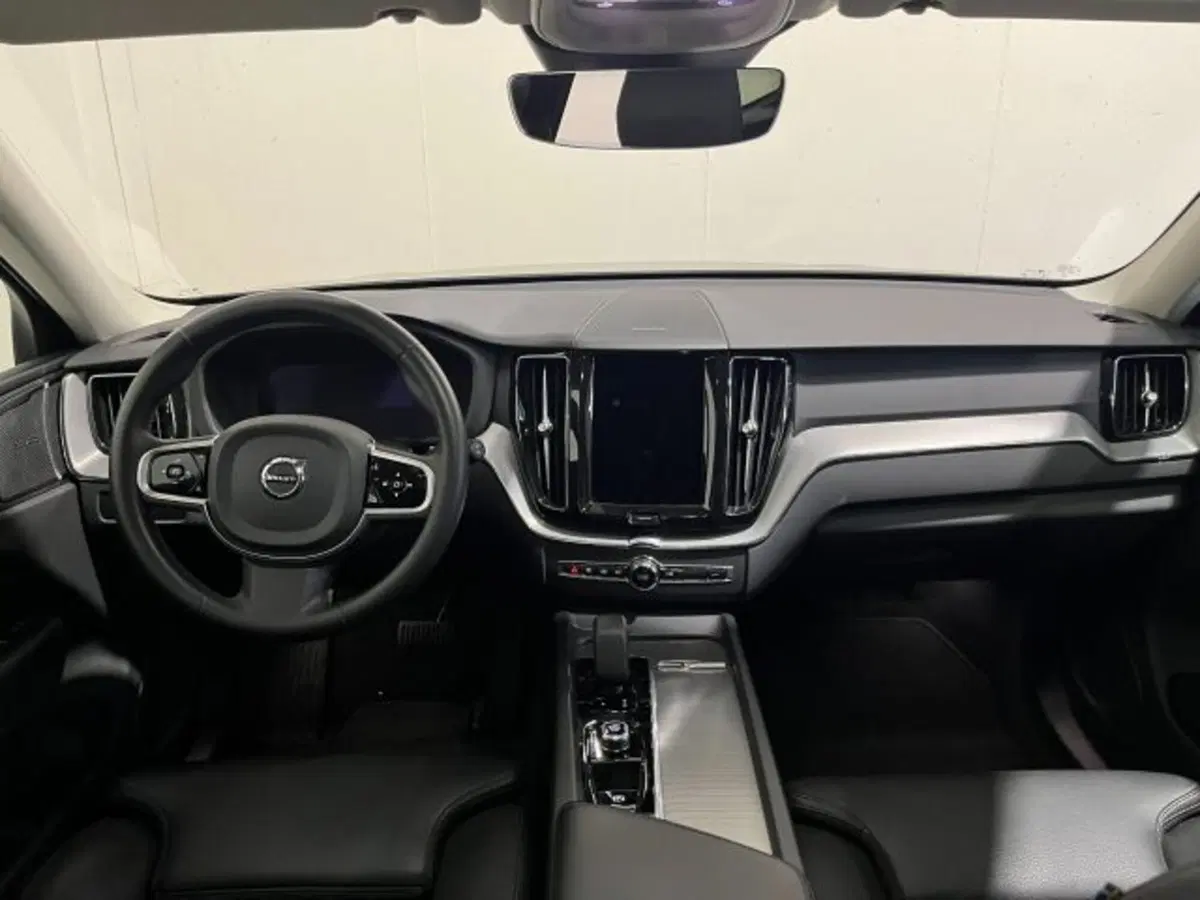Volvo XC60 usata a Treviso (5)