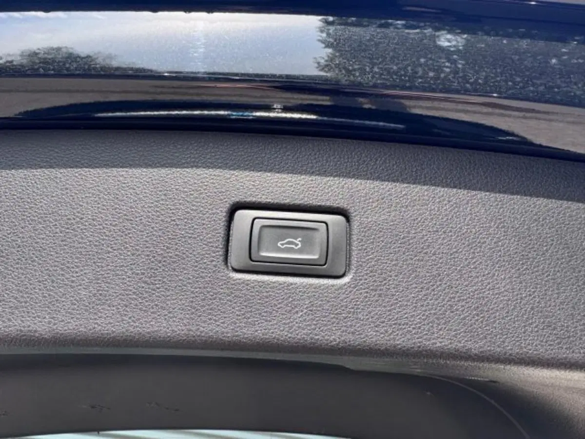 Audi Q5 Sportback usata a Treviso (12)