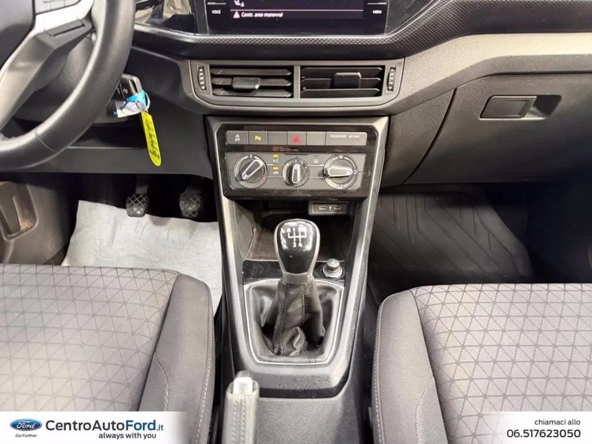 Volkswagen T-Cross usata a Roma (11)