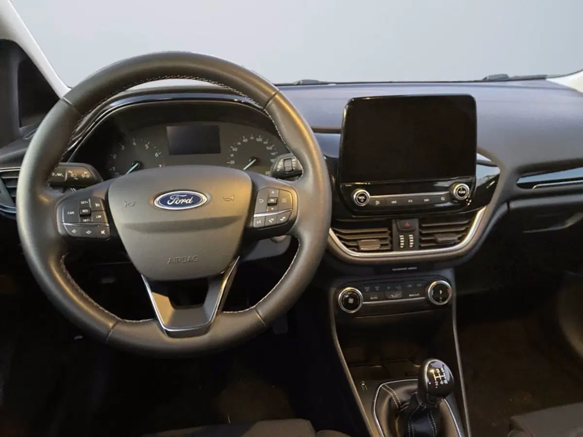 Ford Fiesta usata a Milano (12)