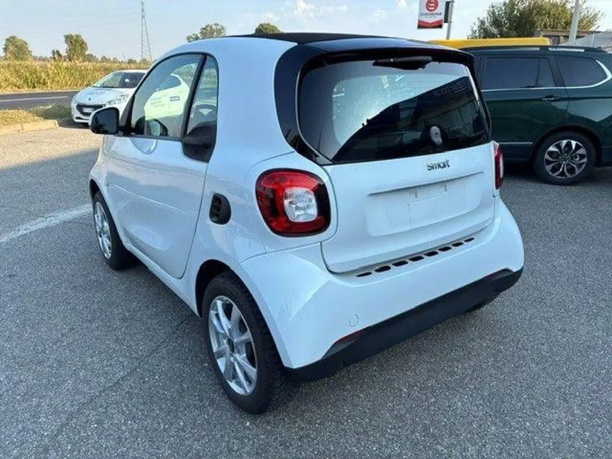 smart Fortwo usata a Milano (4)