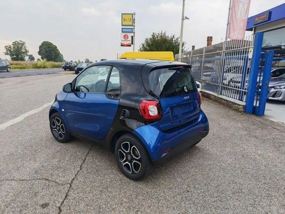 smart Fortwo usata a Milano (2)