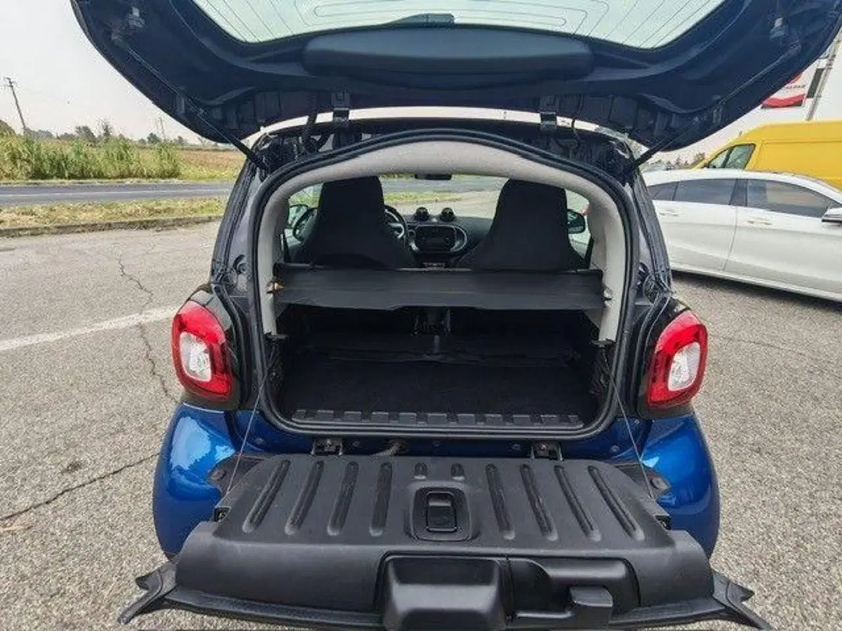 smart Fortwo usata a Milano (4)