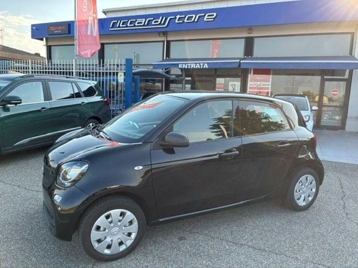 smart forfour usata a Milano
