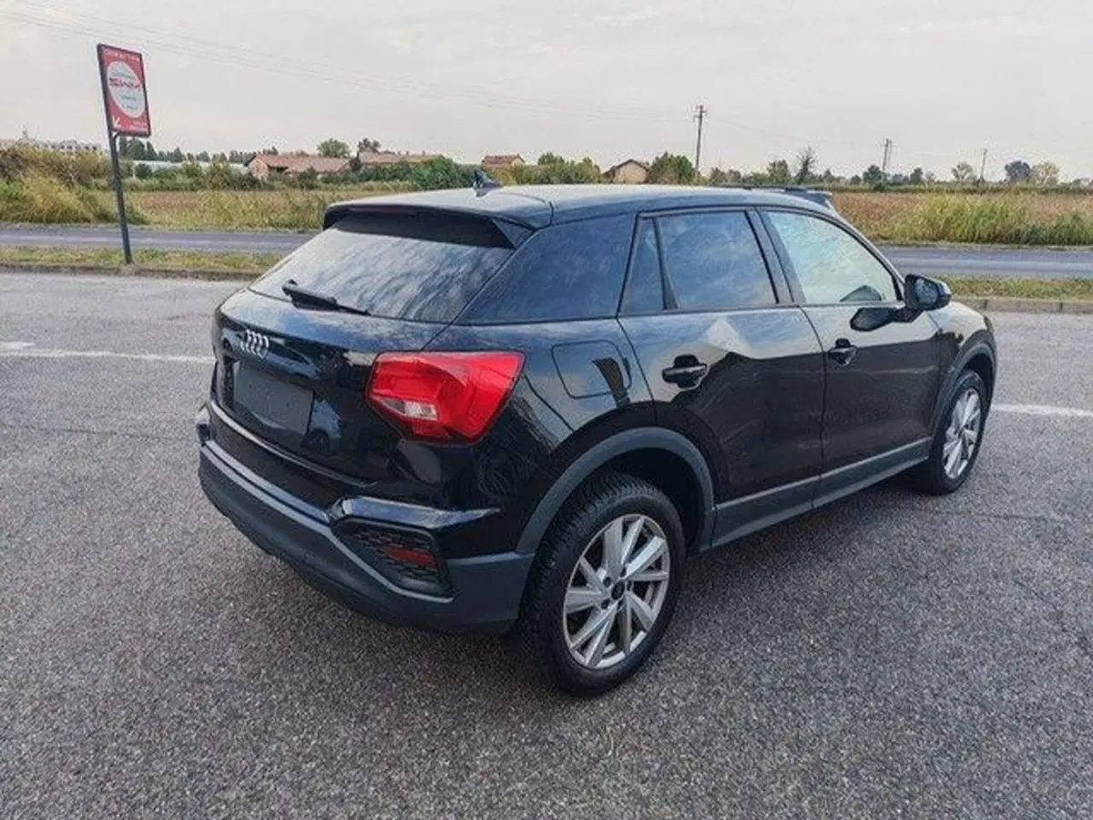 Audi Q2 usata a Milano (4)