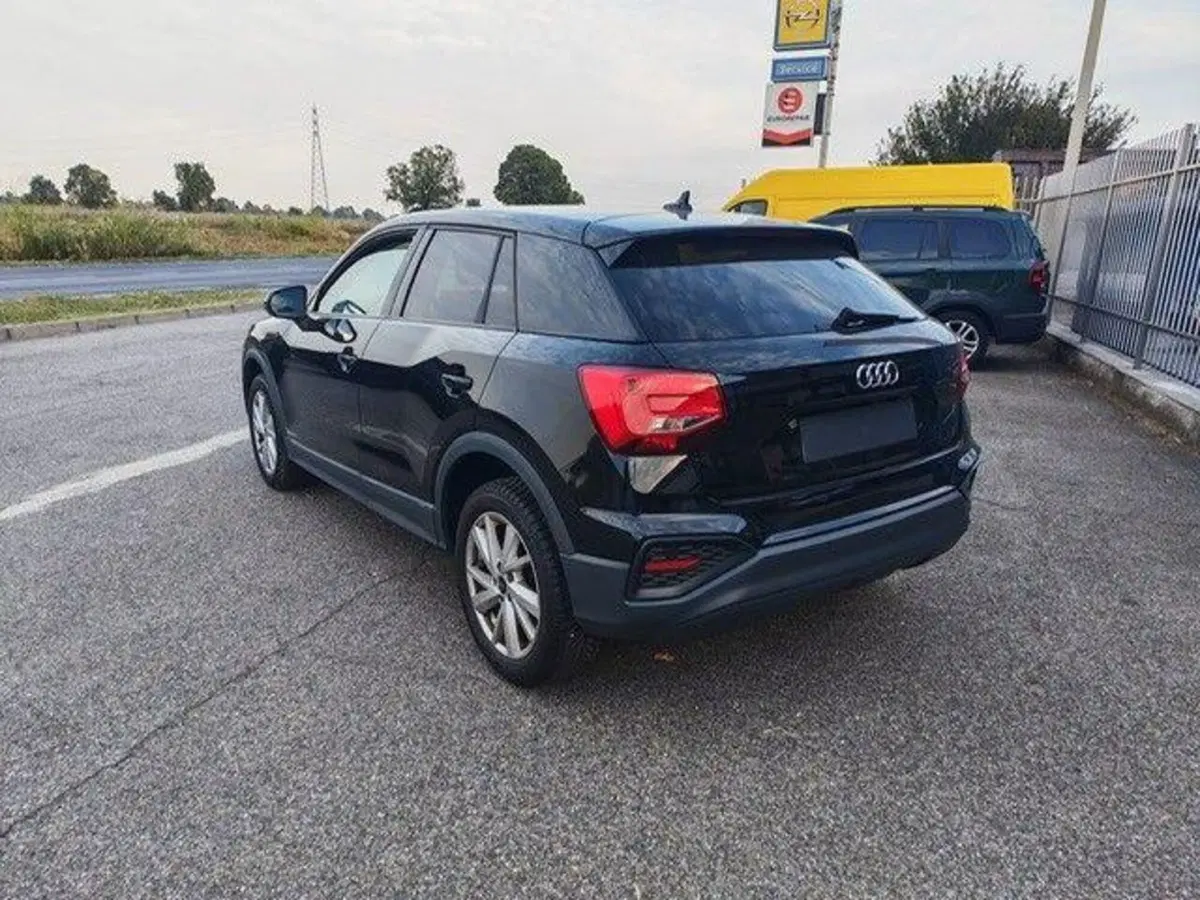 Audi Q2 usata a Milano (6)