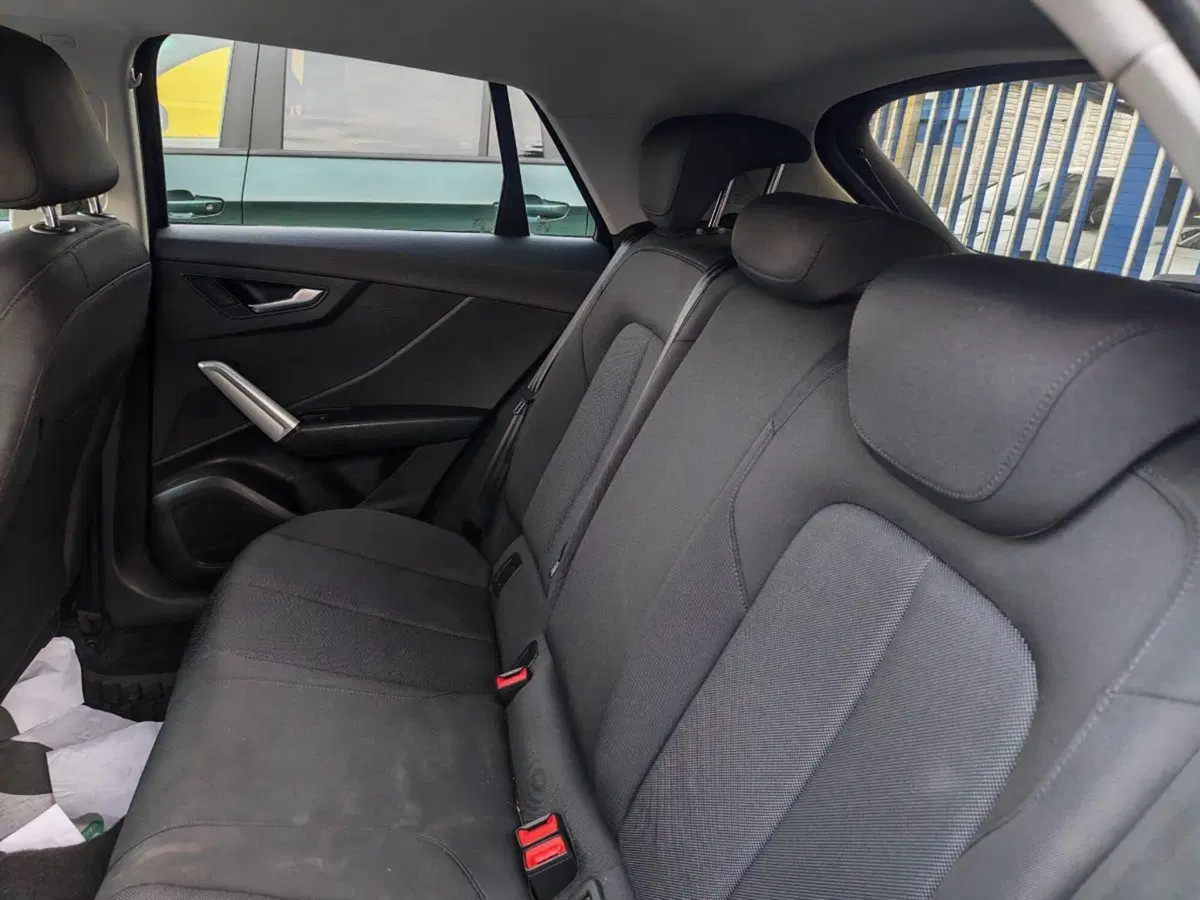 Audi Q2 usata a Milano (8)