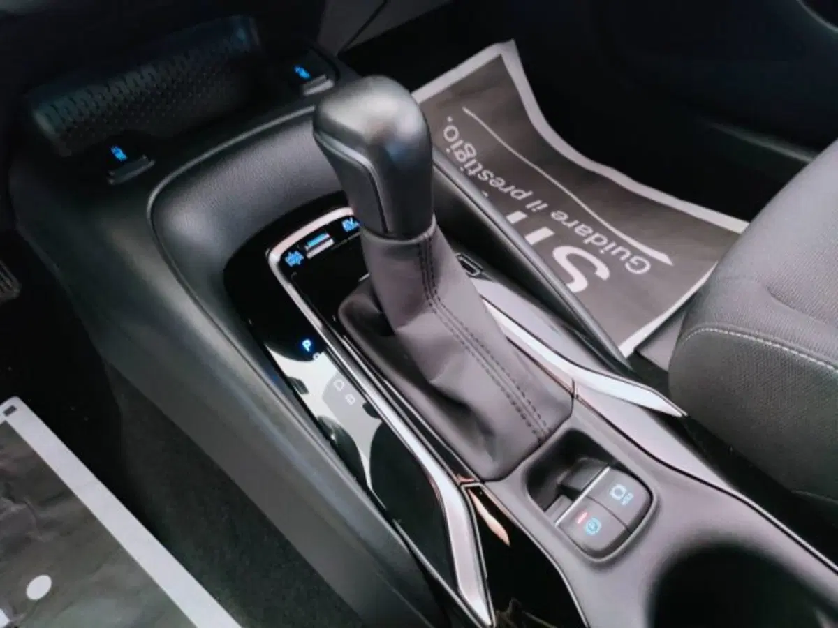 Toyota Corolla Touring Sports usata a Teramo (11)