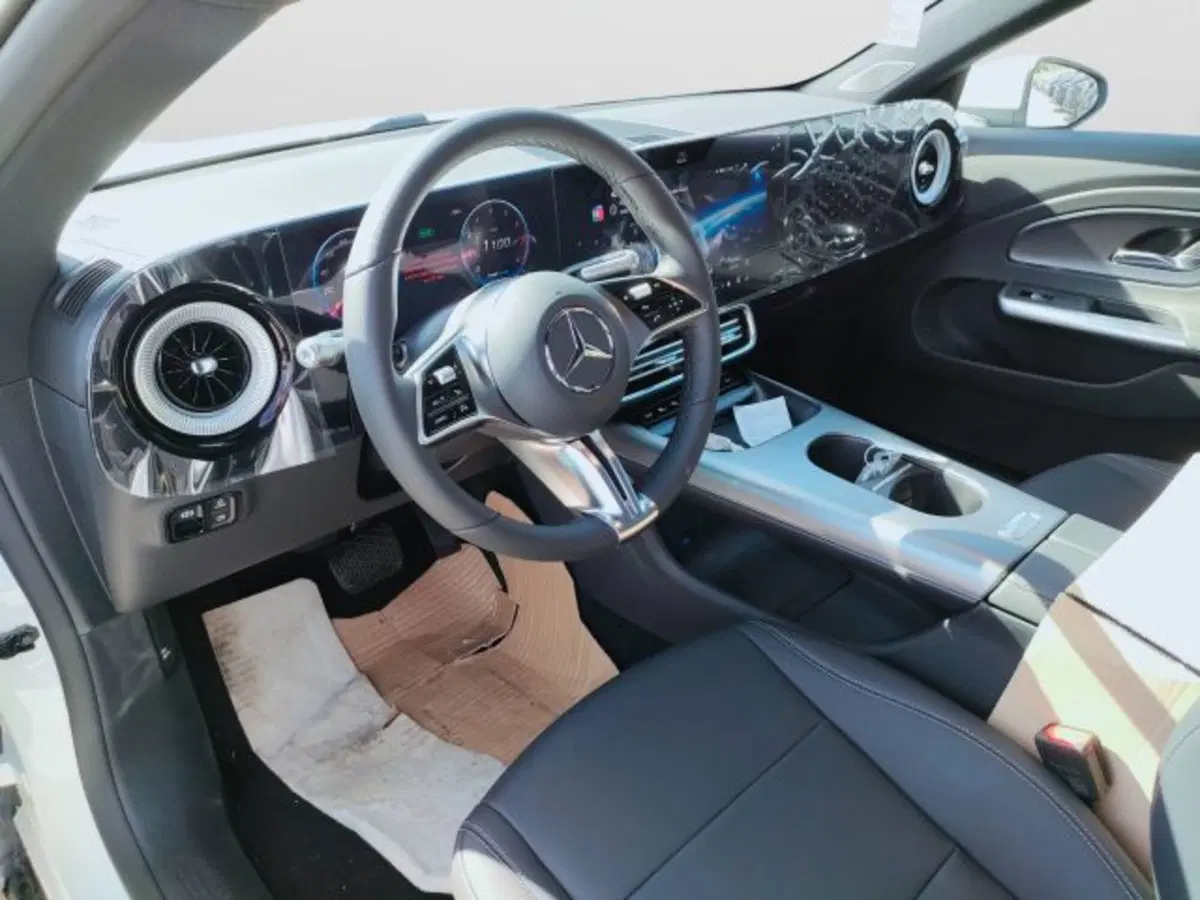 Mercedes-Benz CLA nuova a Teramo (8)