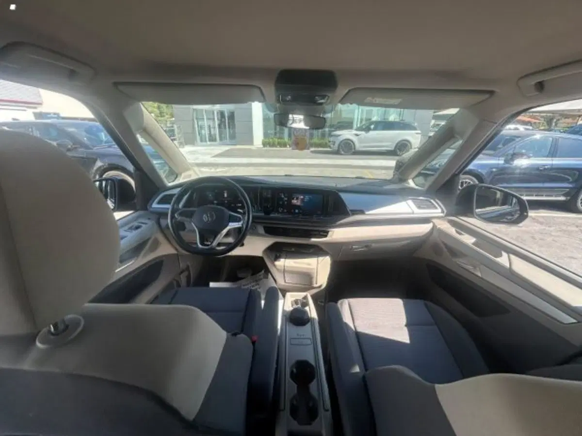Volkswagen Multivan usata a Lucca (11)