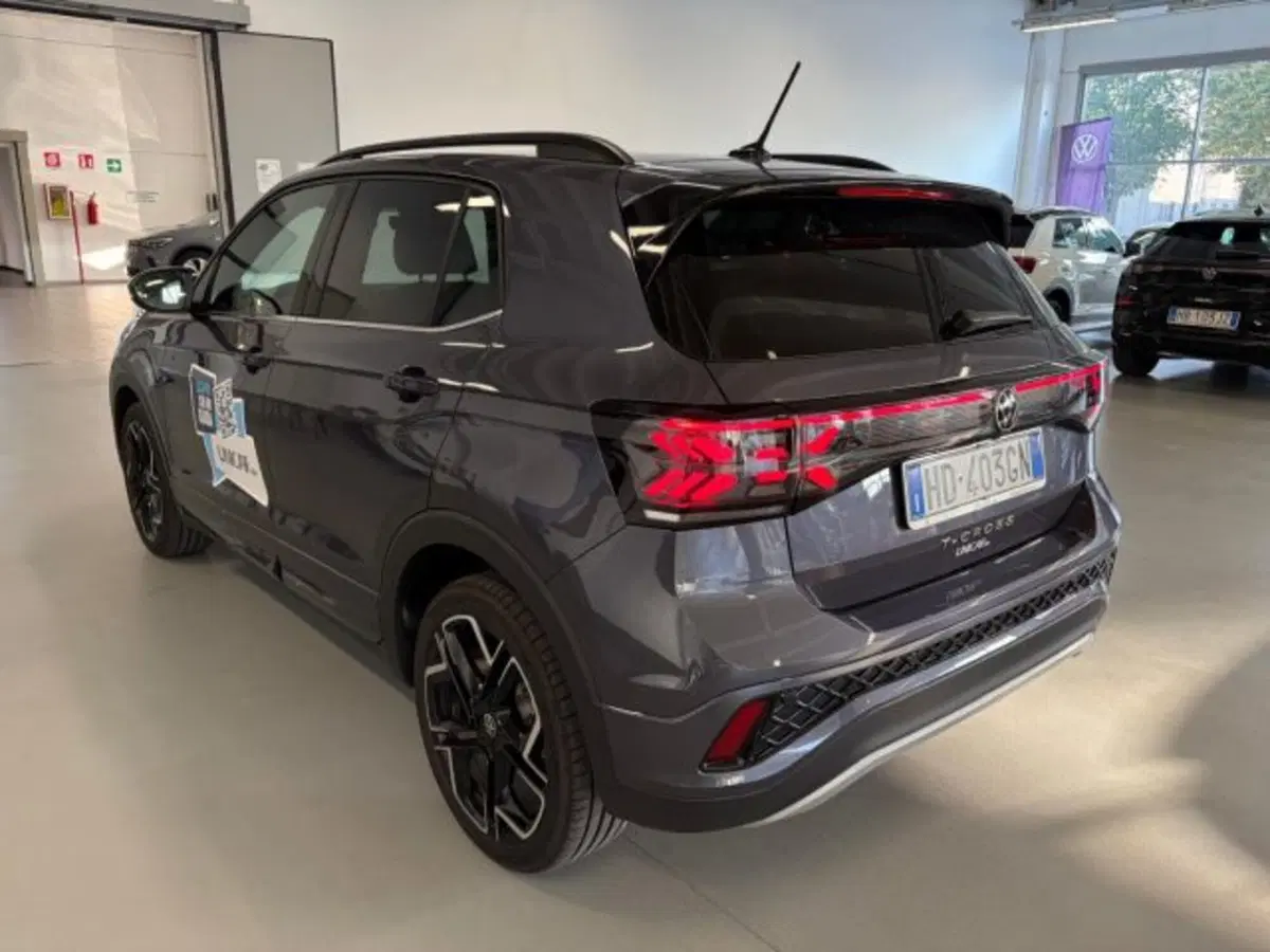 Volkswagen T-Cross usata a Cuneo (7)