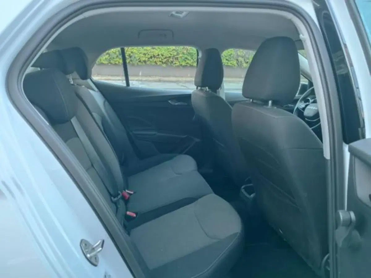 Skoda Fabia usata a Pisa (7)
