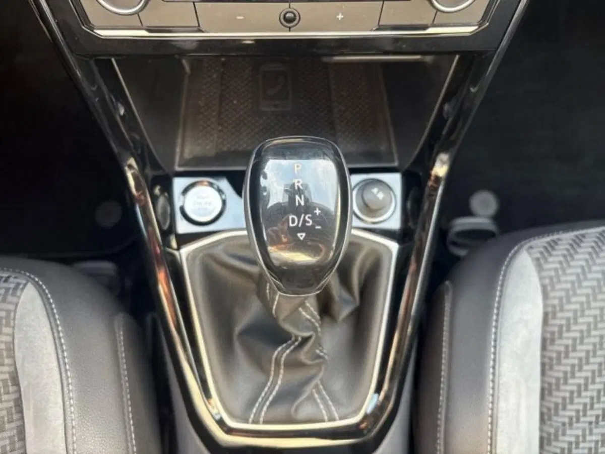 Volkswagen T-Cross usata a Verona (12)