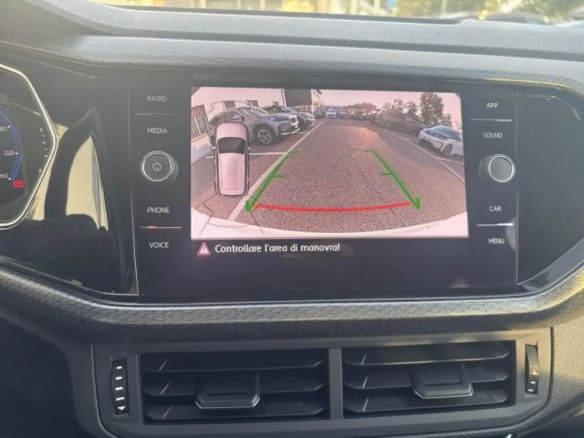 Volkswagen T-Cross usata a Verona (13)