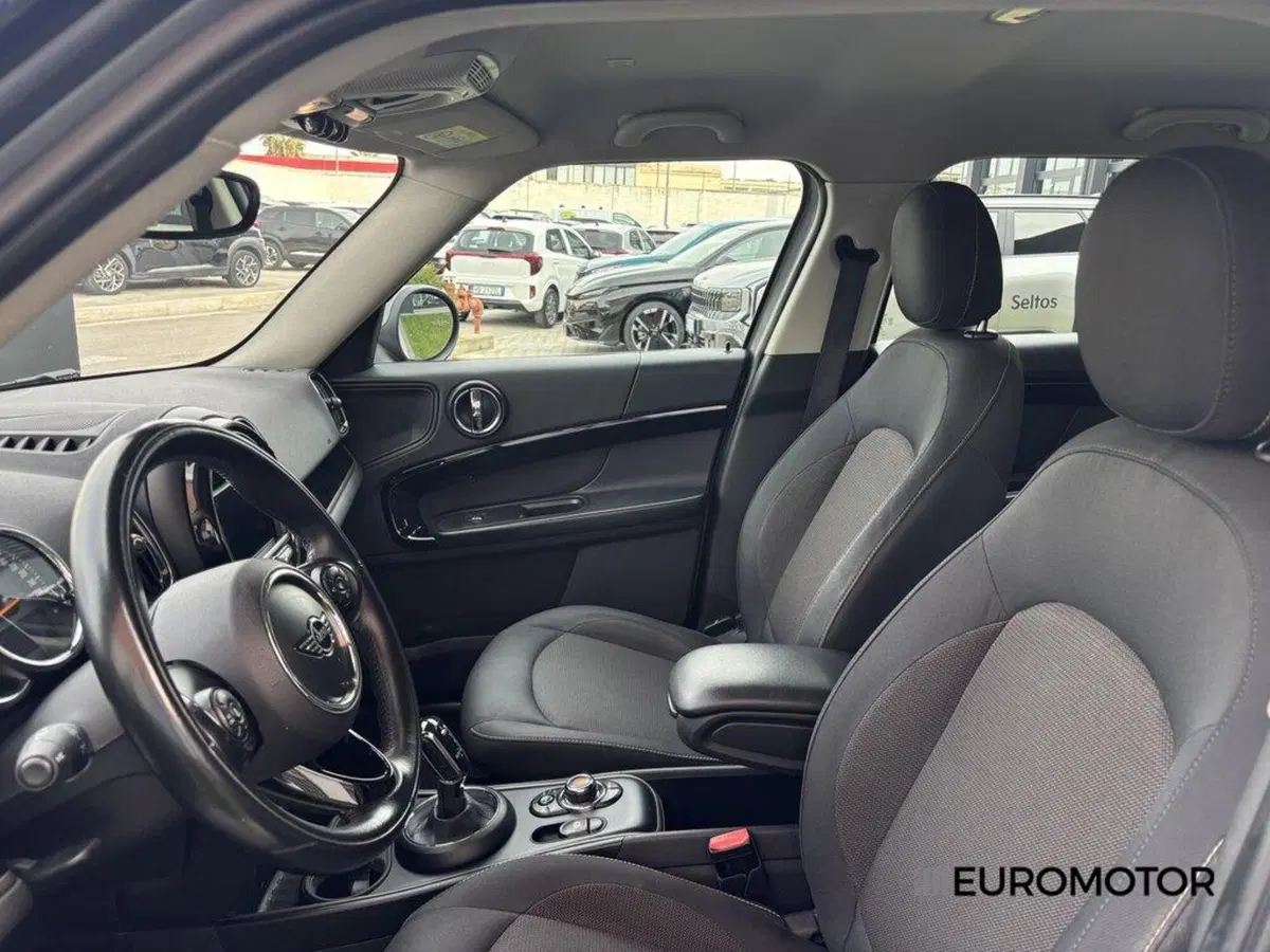 MINI Mini Countryman usata a Bari (9)