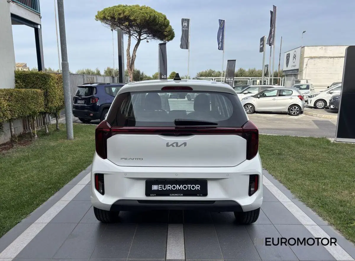 Kia Picanto usata a Bari (6)
