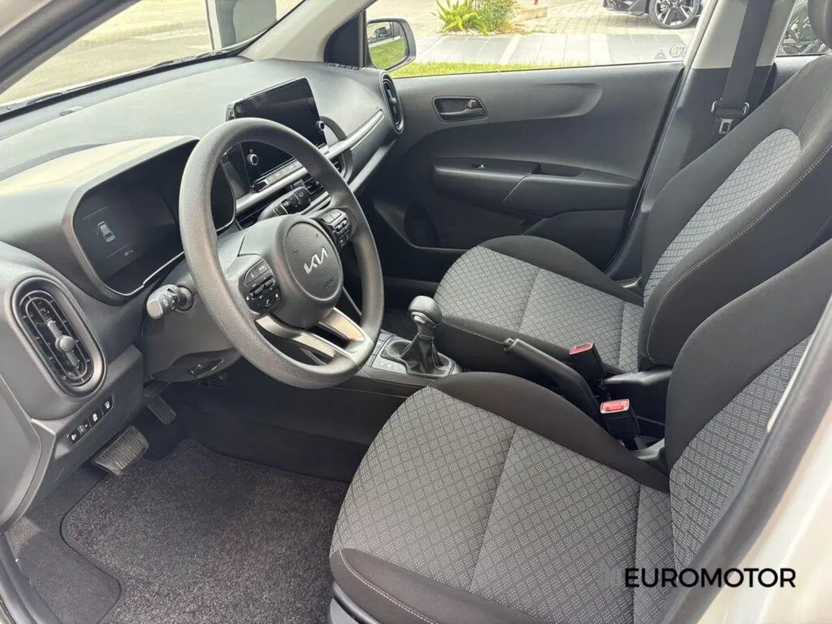 Kia Picanto usata a Bari (9)