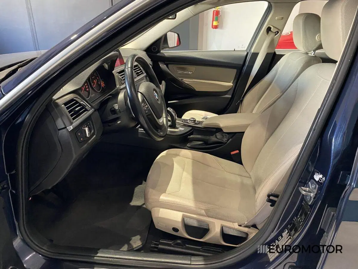 BMW Serie 3 Touring usata a Bari (15)