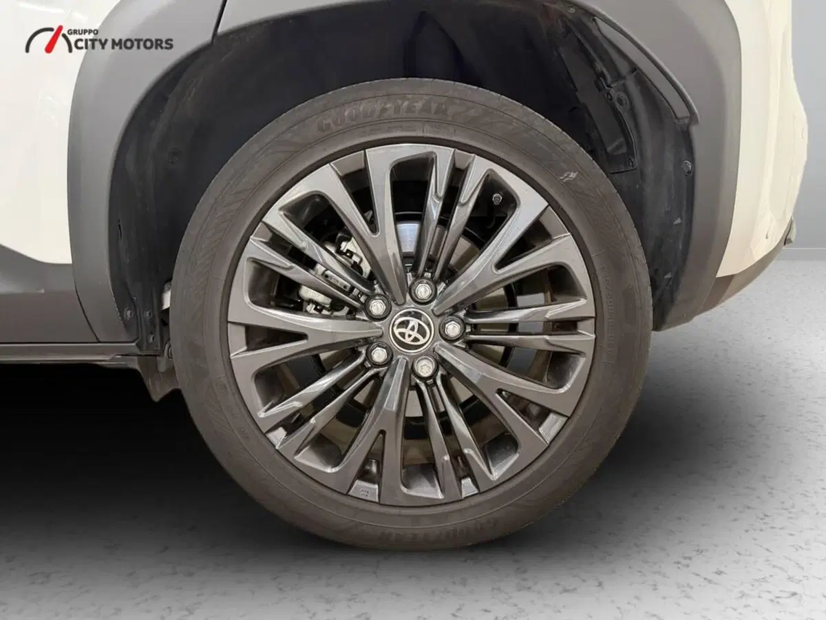 Toyota Yaris Cross usata a Monza e Brianza (15)