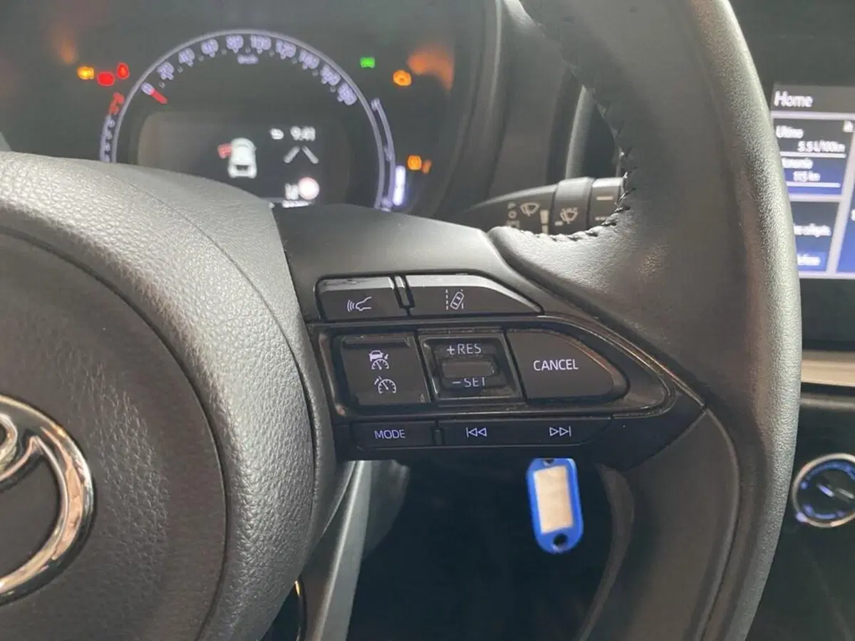 Toyota Aygo X usata a Torino (13)
