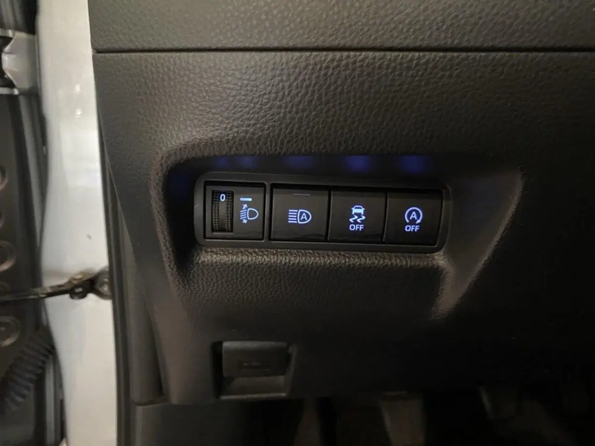 Toyota Aygo X usata a Torino (14)