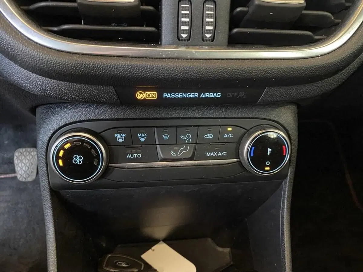 Ford Fiesta usata a Torino (11)