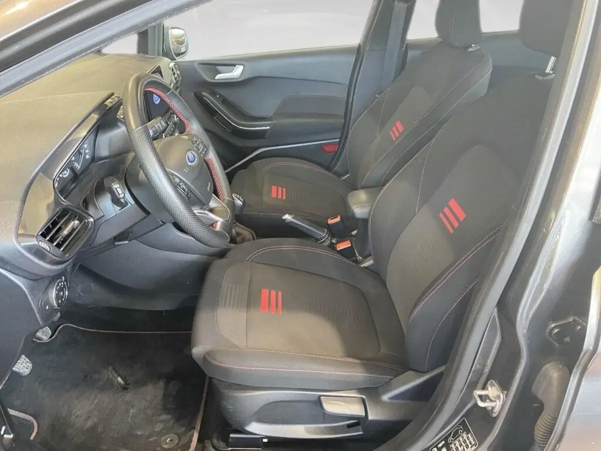 Ford Fiesta usata a Torino (7)
