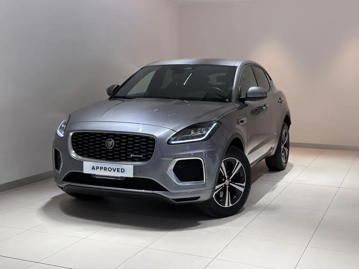Jaguar E-Pace usata a Varese