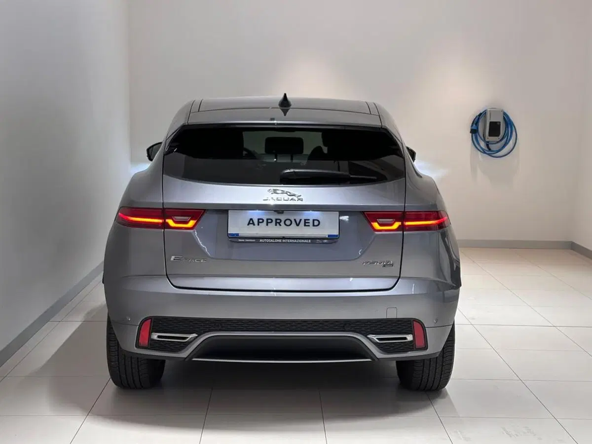 Jaguar E-Pace usata a Varese (4)