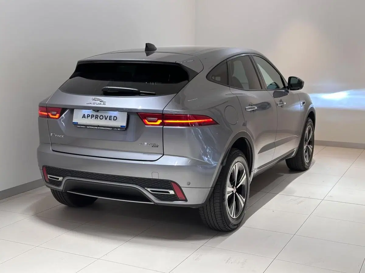 Jaguar E-Pace usata a Varese (5)
