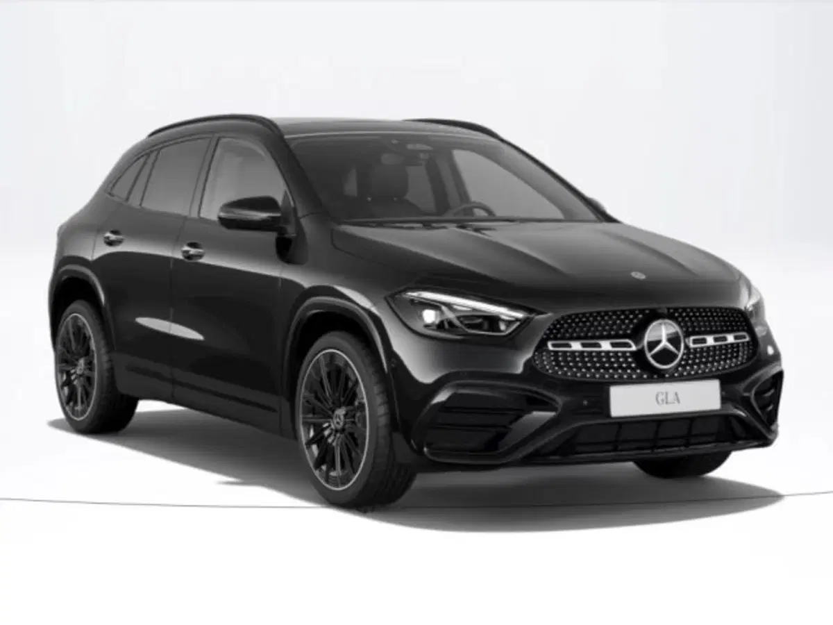 Mercedes-Benz GLA SUV nuova a Verona