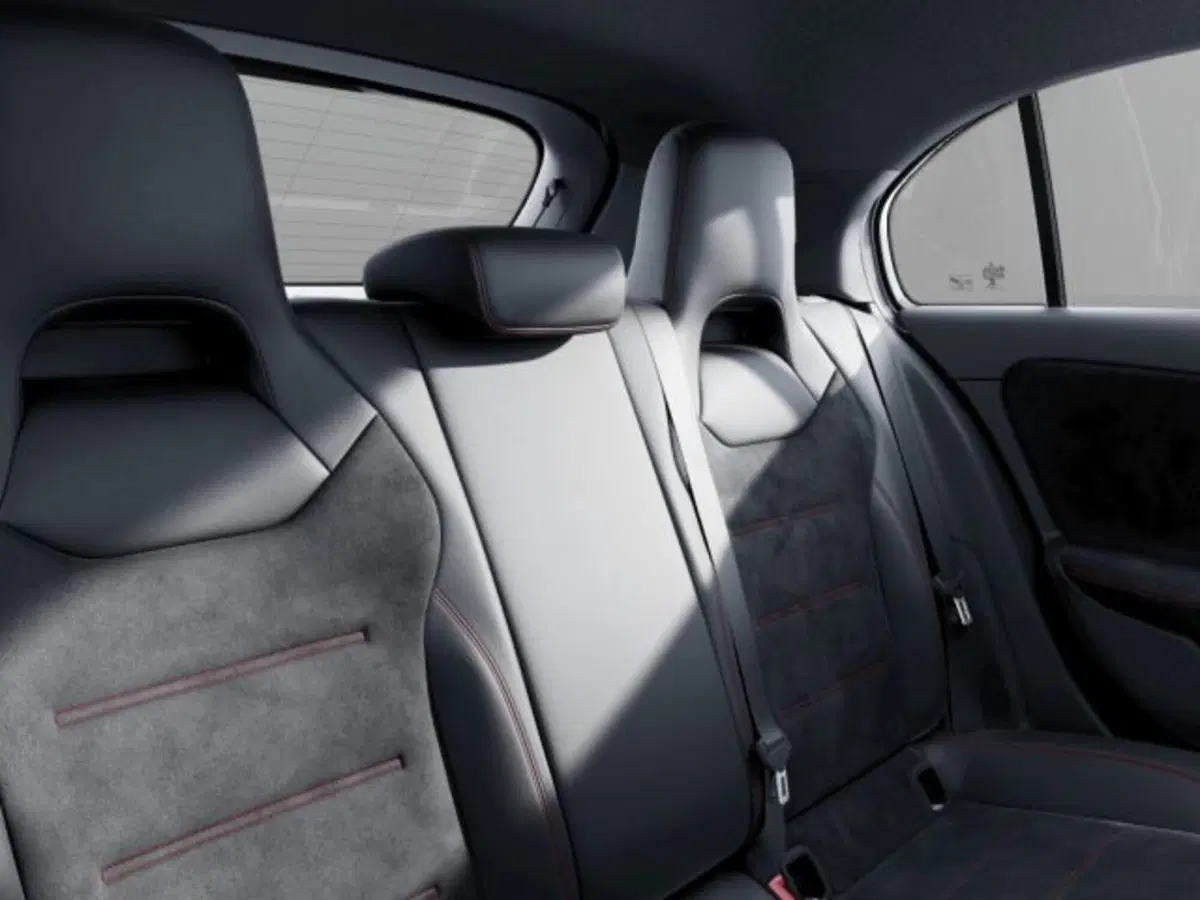 Mercedes-Benz Classe A nuova a Verona (7)