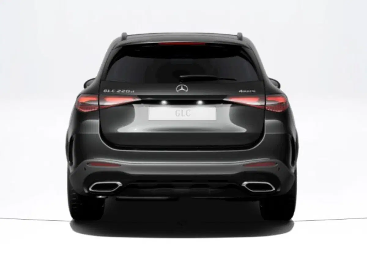 Mercedes-Benz GLC nuova a Verona (4)
