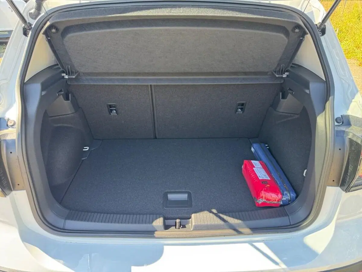 Volkswagen T-Cross nuova a Ravenna (11)