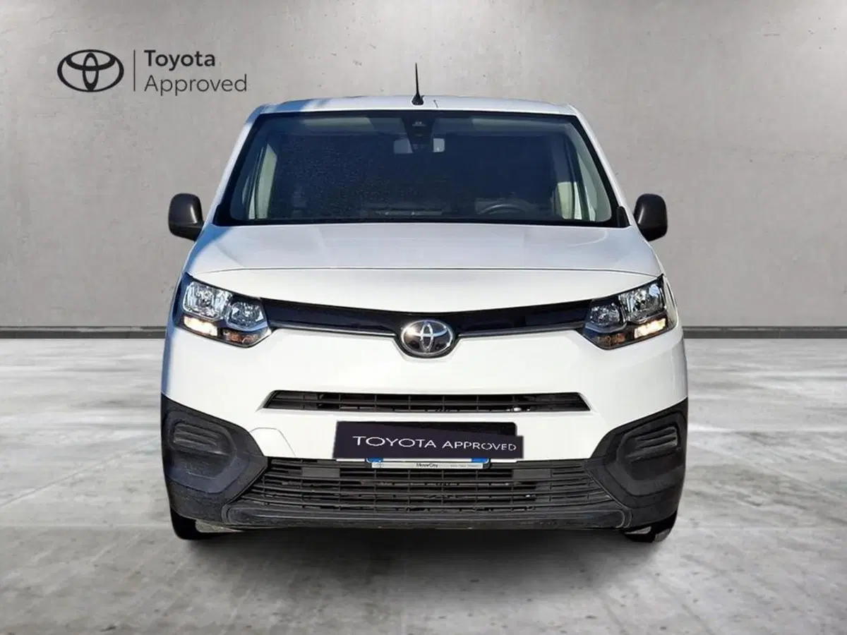Toyota Proace City Furgone usata a Roma (13)