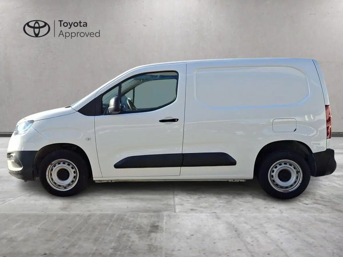 Toyota Proace City Furgone usata a Roma (3)