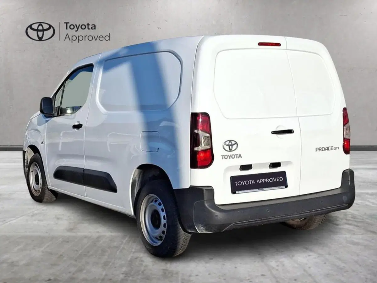Toyota Proace City Furgone usata a Roma (5)