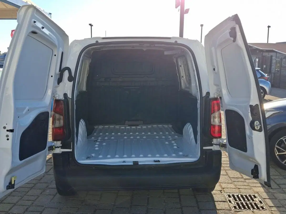 Toyota Proace City Furgone usata a Roma (6)