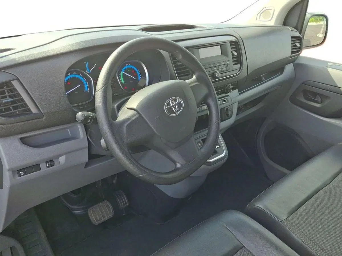 Toyota Proace usata a Roma (7)