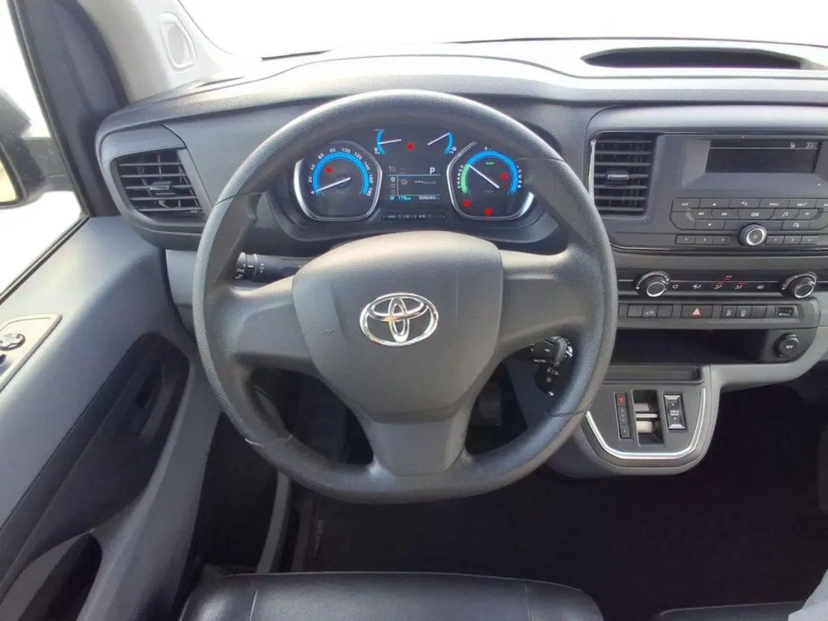 Toyota Proace usata a Roma (8)