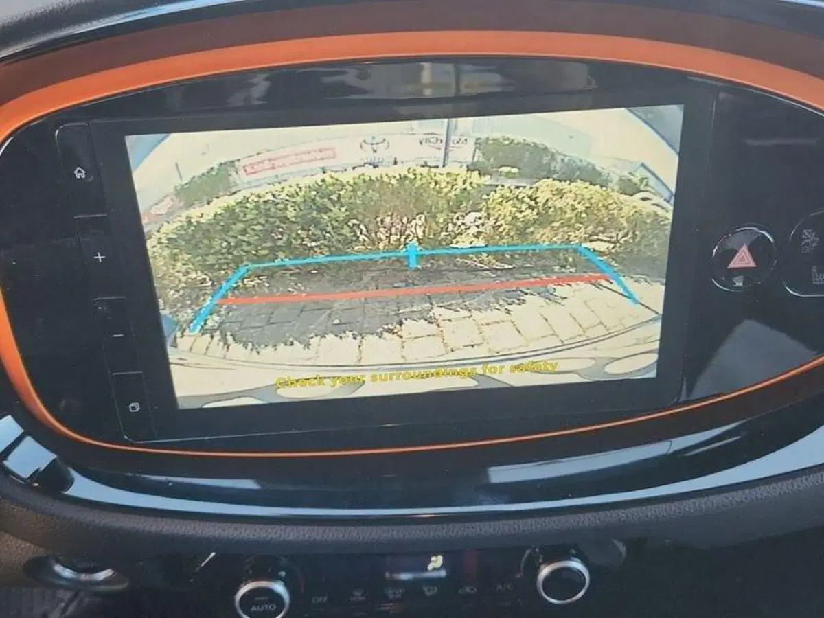 Toyota Aygo X usata a Roma (14)