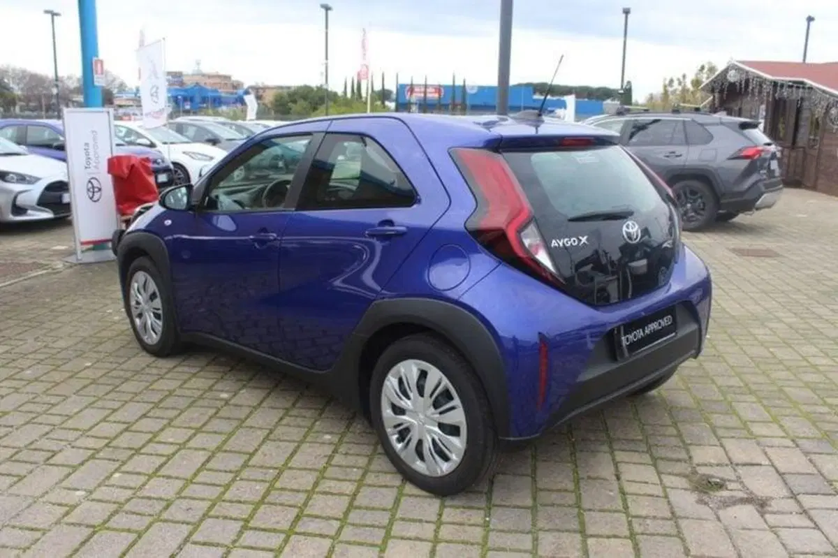 Toyota Aygo X usata a Roma (3)
