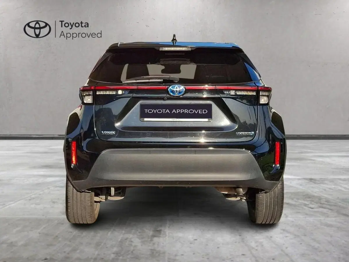 Toyota Yaris Cross usata a Roma (12)